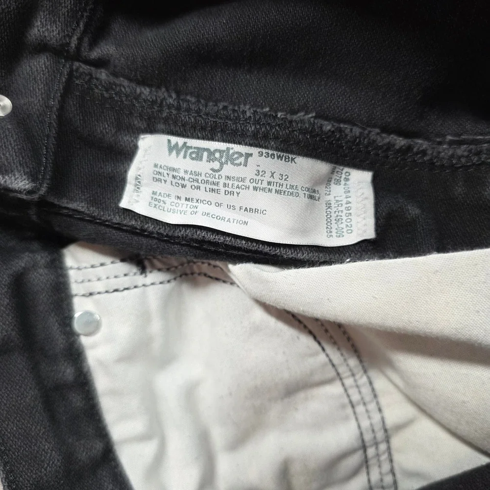 Wrangler Jeans Mens 32x32 Black Cowboy Cut 930WBK Faded Raw Hem Denim